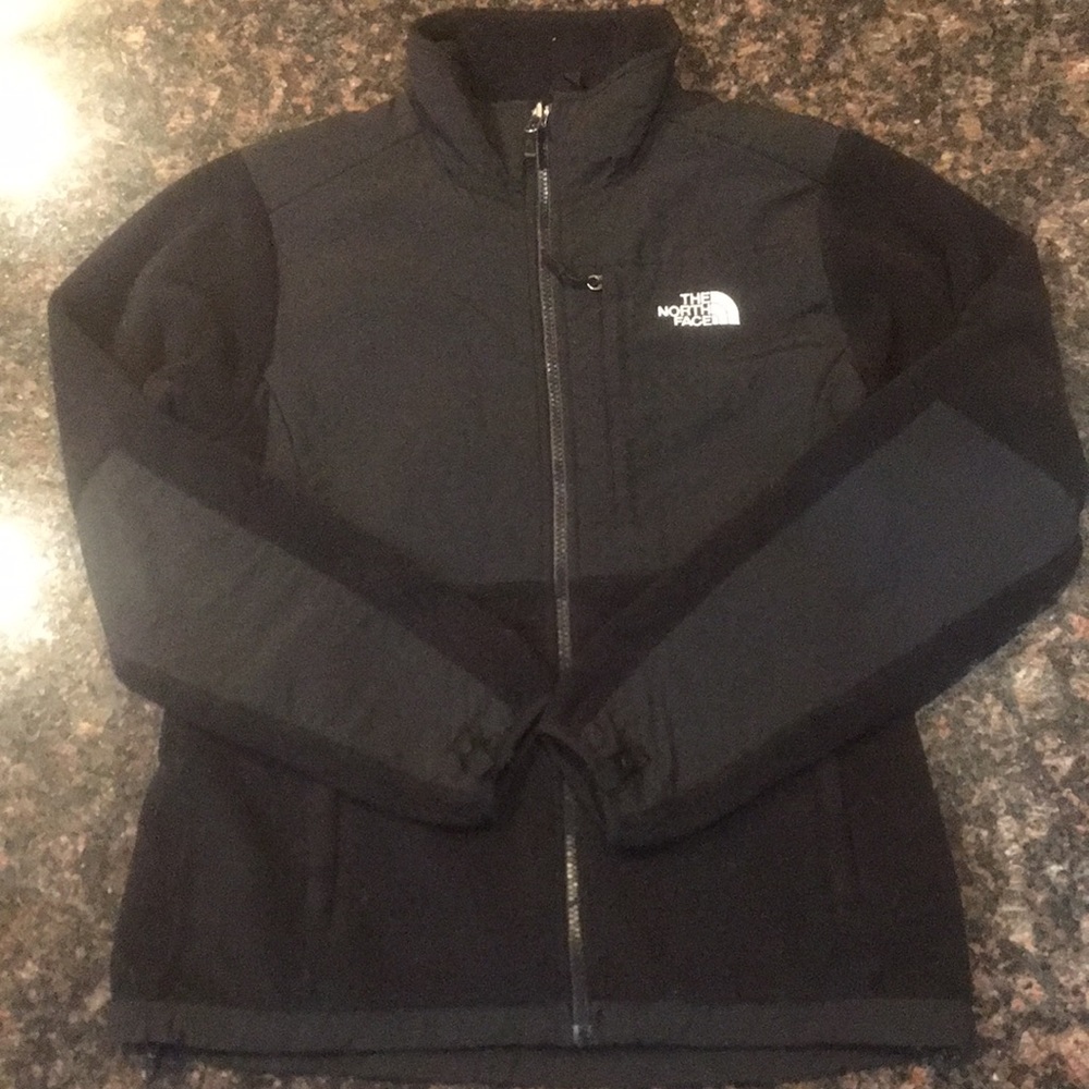 Classic black north face Denali fleece